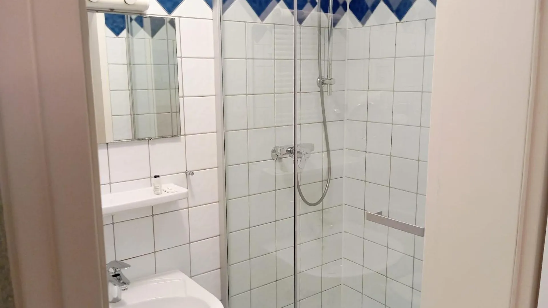 Eichen Schloessl Otel Münih Almanya